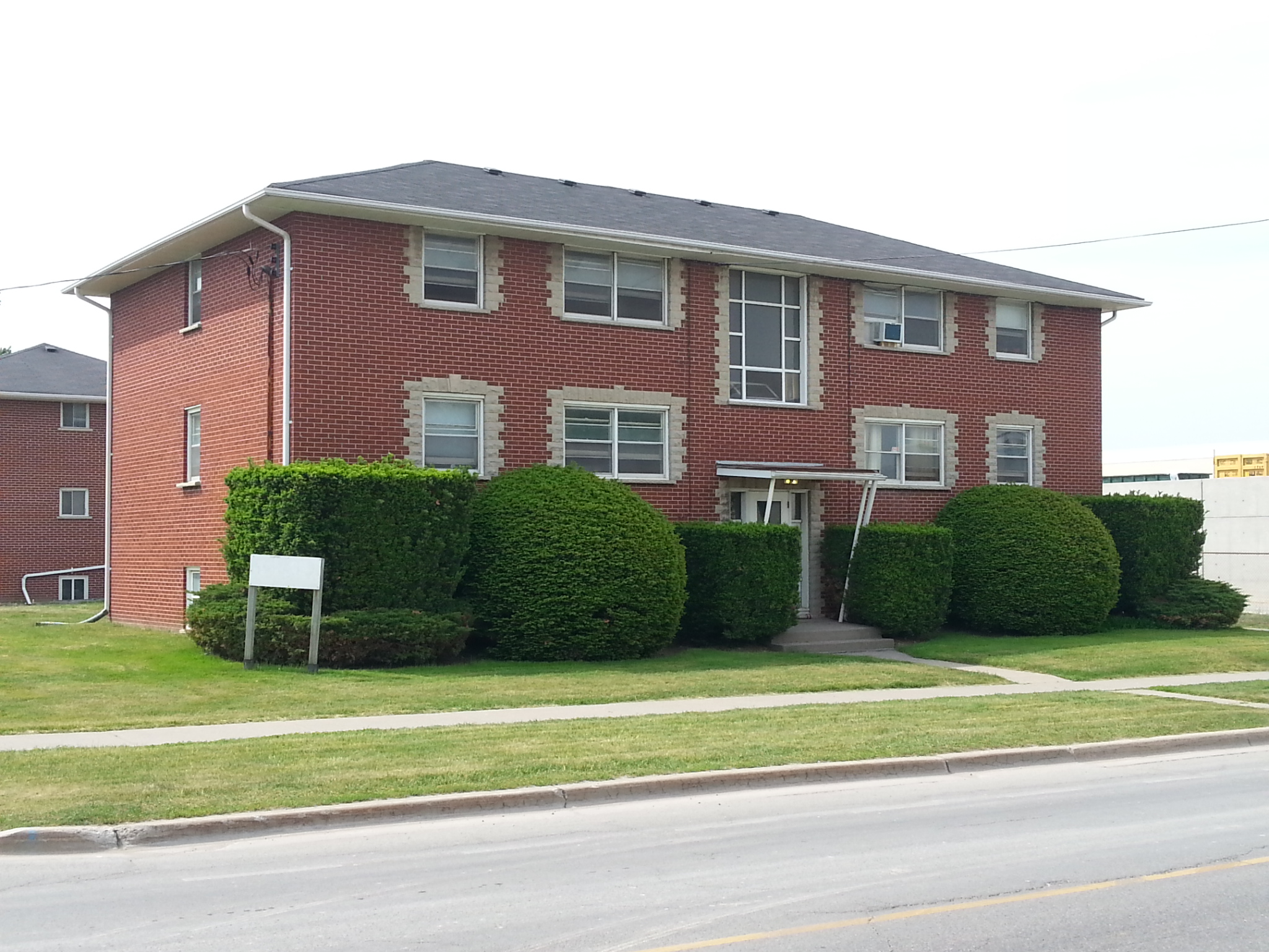 399 Elmgrove Avenue - 01