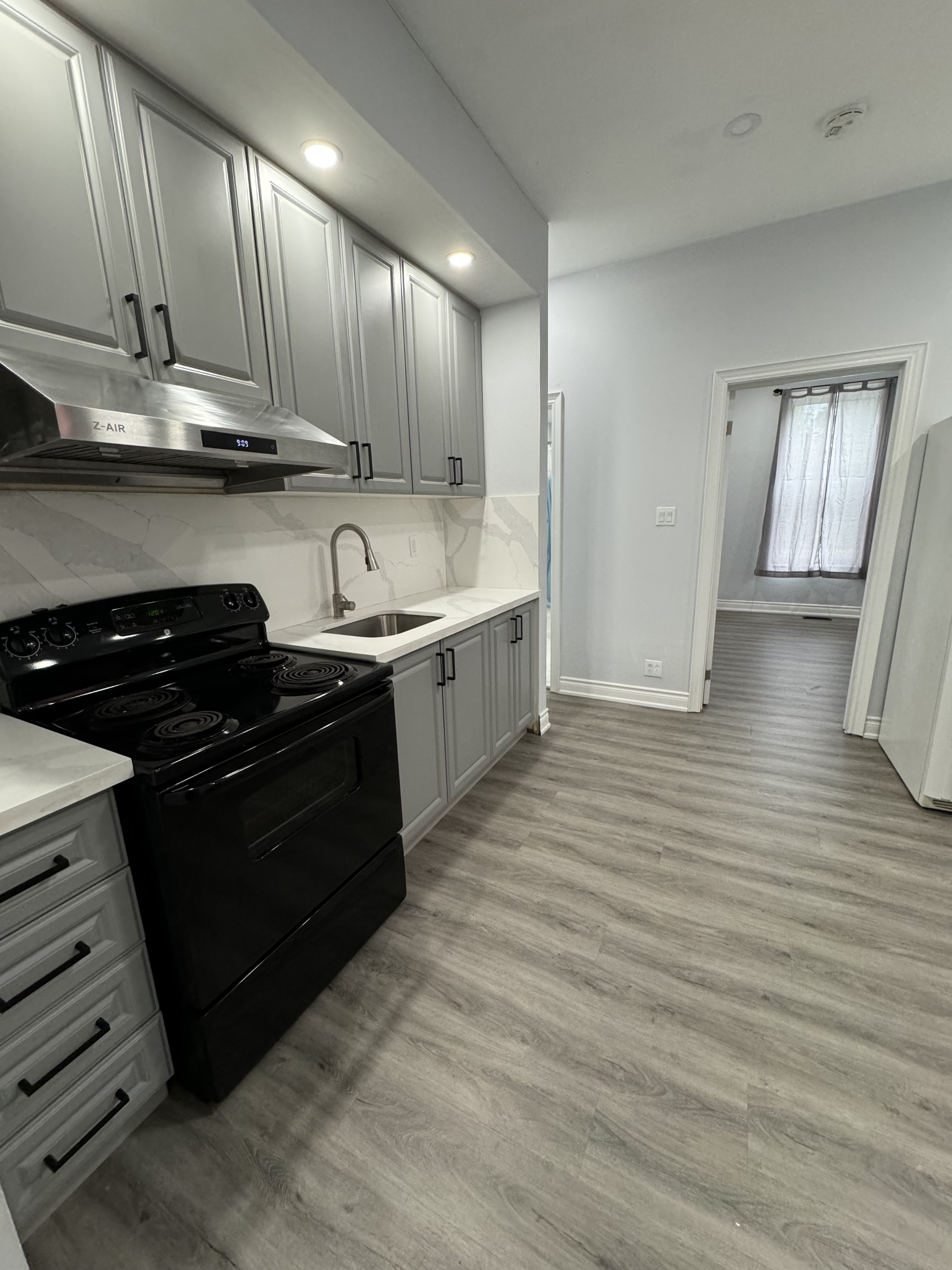 219 Stewart St - Property